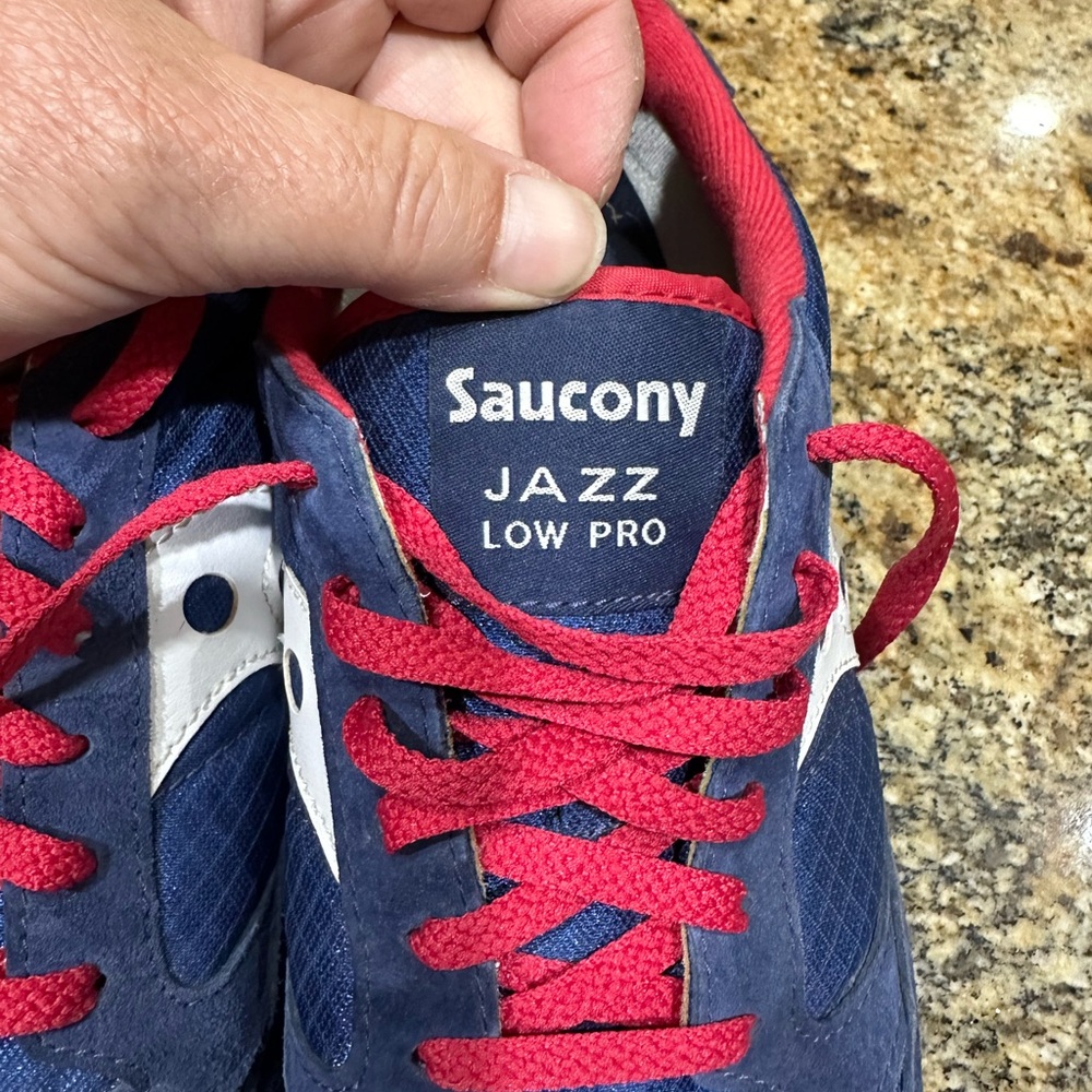 Saucony Jazz Low Pro Sneakers - Picture 6 of 15